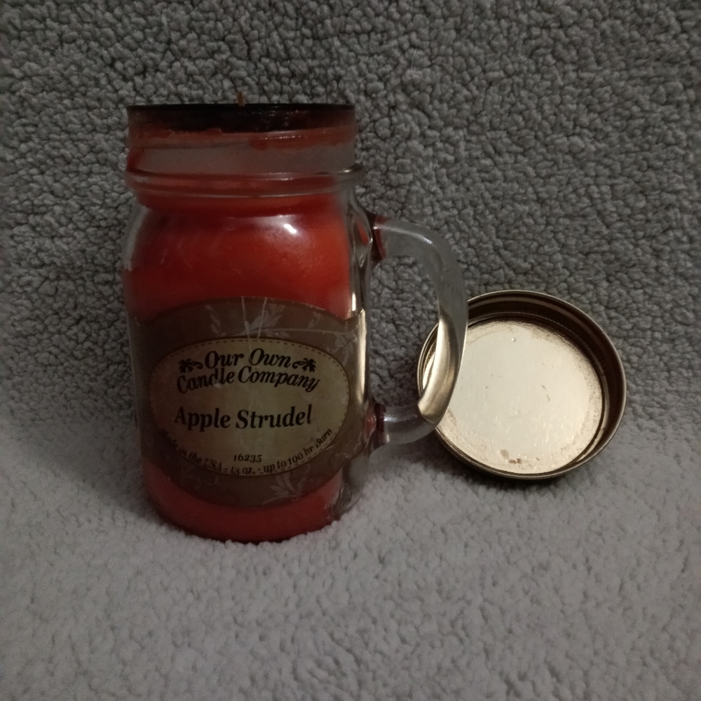 Our own candle company 13oz apple strudel